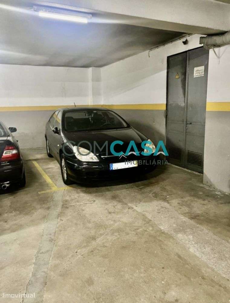 Apartamento de 5 assoalhadas (T4) | varandas | permutas | Matosinhos-53