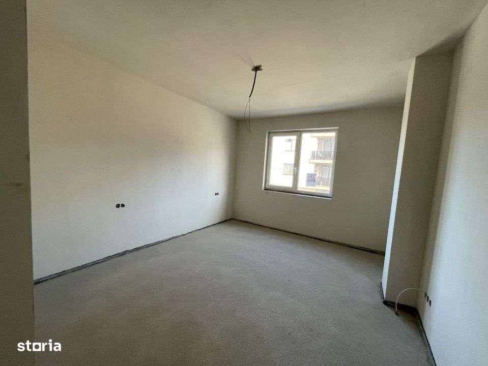 Apartament de 3 camere, 65 mp, balcon, finisat, zona Poligon - Imagine principală: 2/5