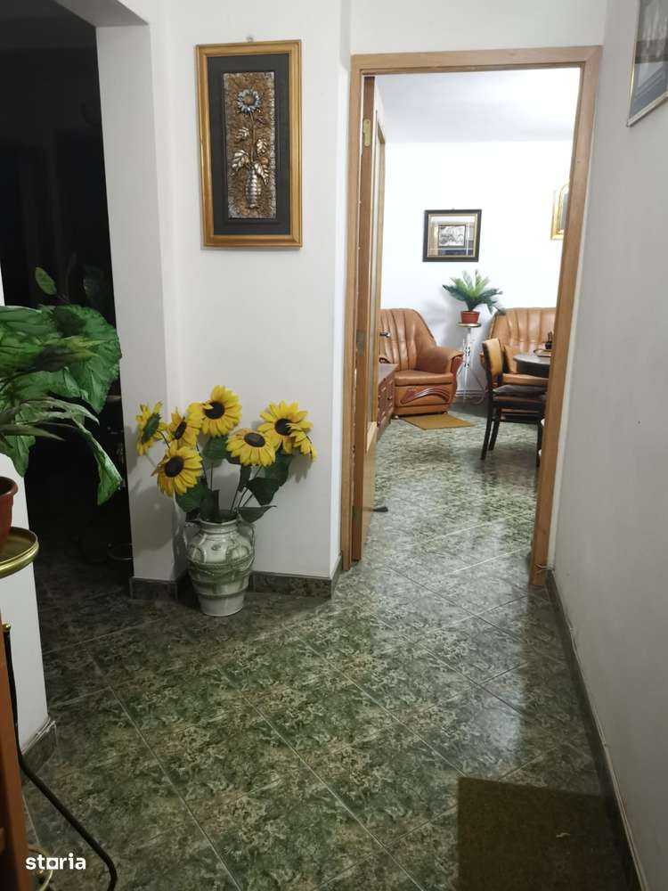 3 camere Teilor / PS.-uri , Decomandat / centrala , partial mobilat-12