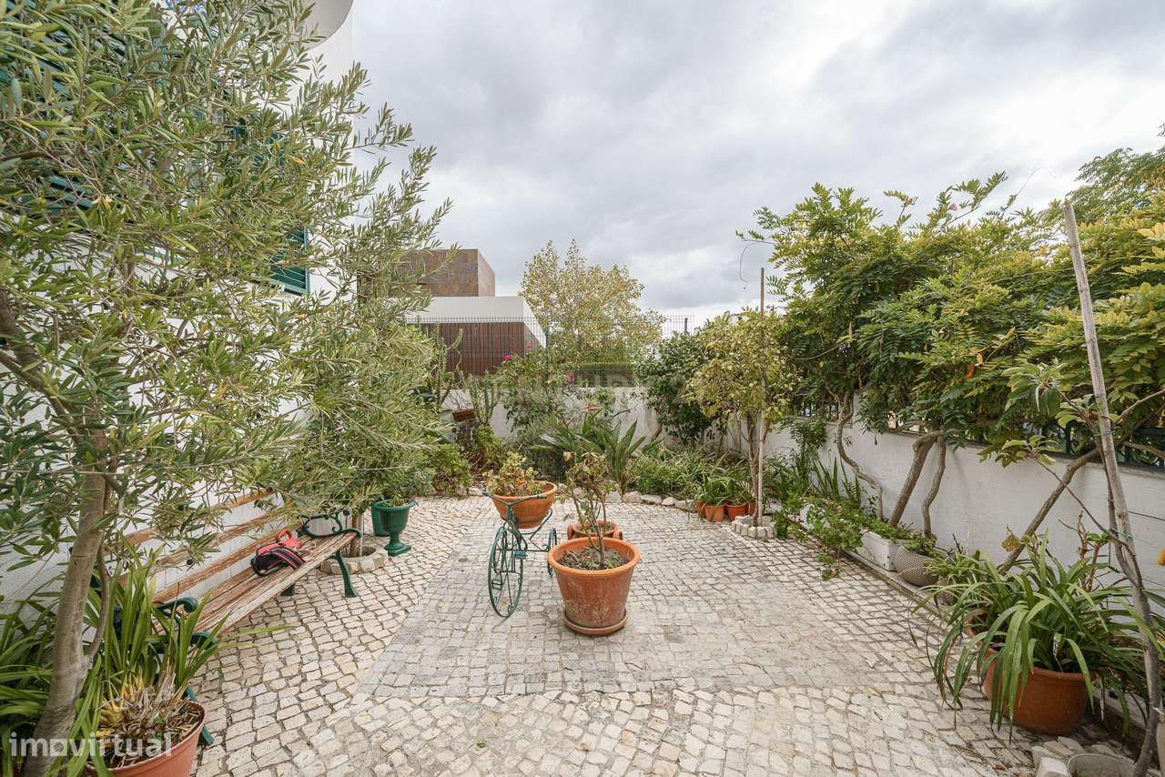 Moradia T5 de Charme com piscina, em Palmela. Conforto, Elegância e Fu-46