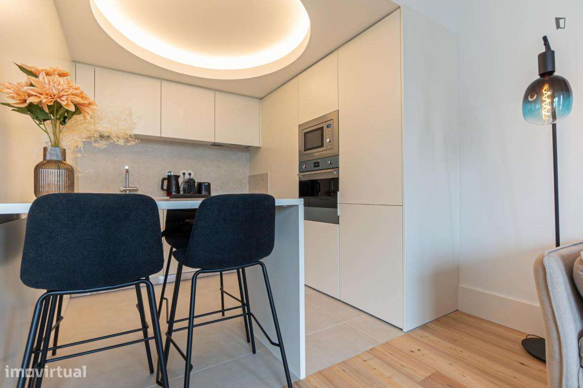 Apartamento com 1 quartos - localizado em Santo Ildefonso Porto - Grande imagem: 3/6