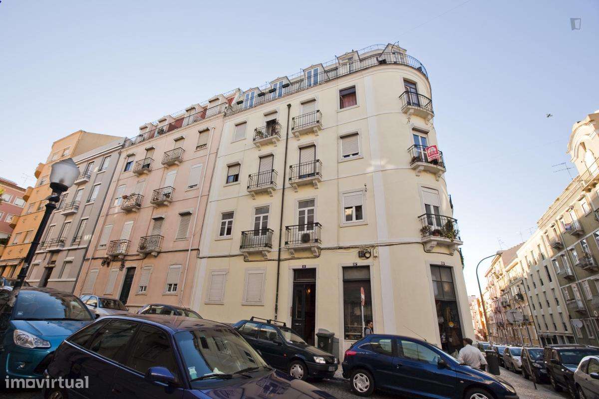 Quarto - localizado em Penha de França Lisbon - Grande imagem: 5/7