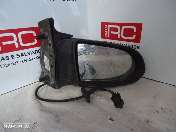 Espelho Retrovisor Direito Opel Zafira de 2003 - 2