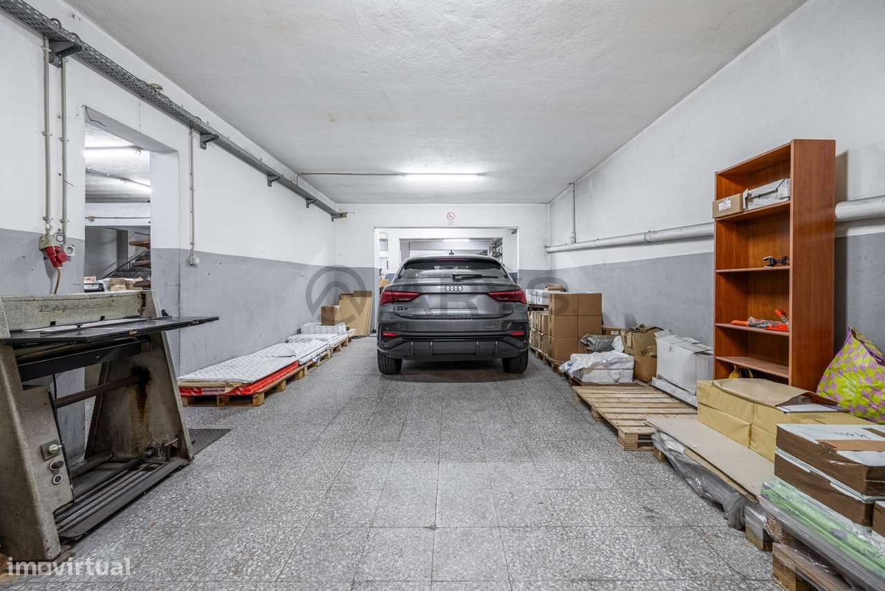 Armazém e Habitação em Ferreiros-28