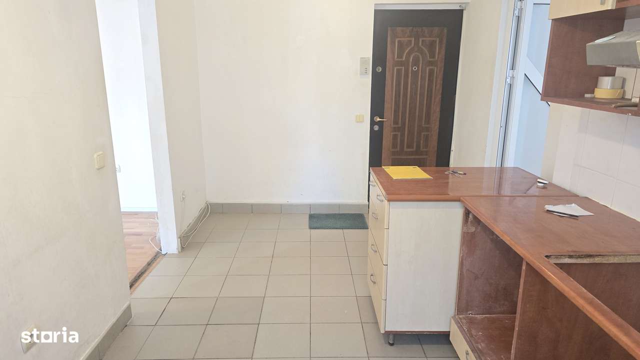 Vand apartament de 3 camere in Deva, Imp.Traian, etaj 2, - Imagine principală: 5/17