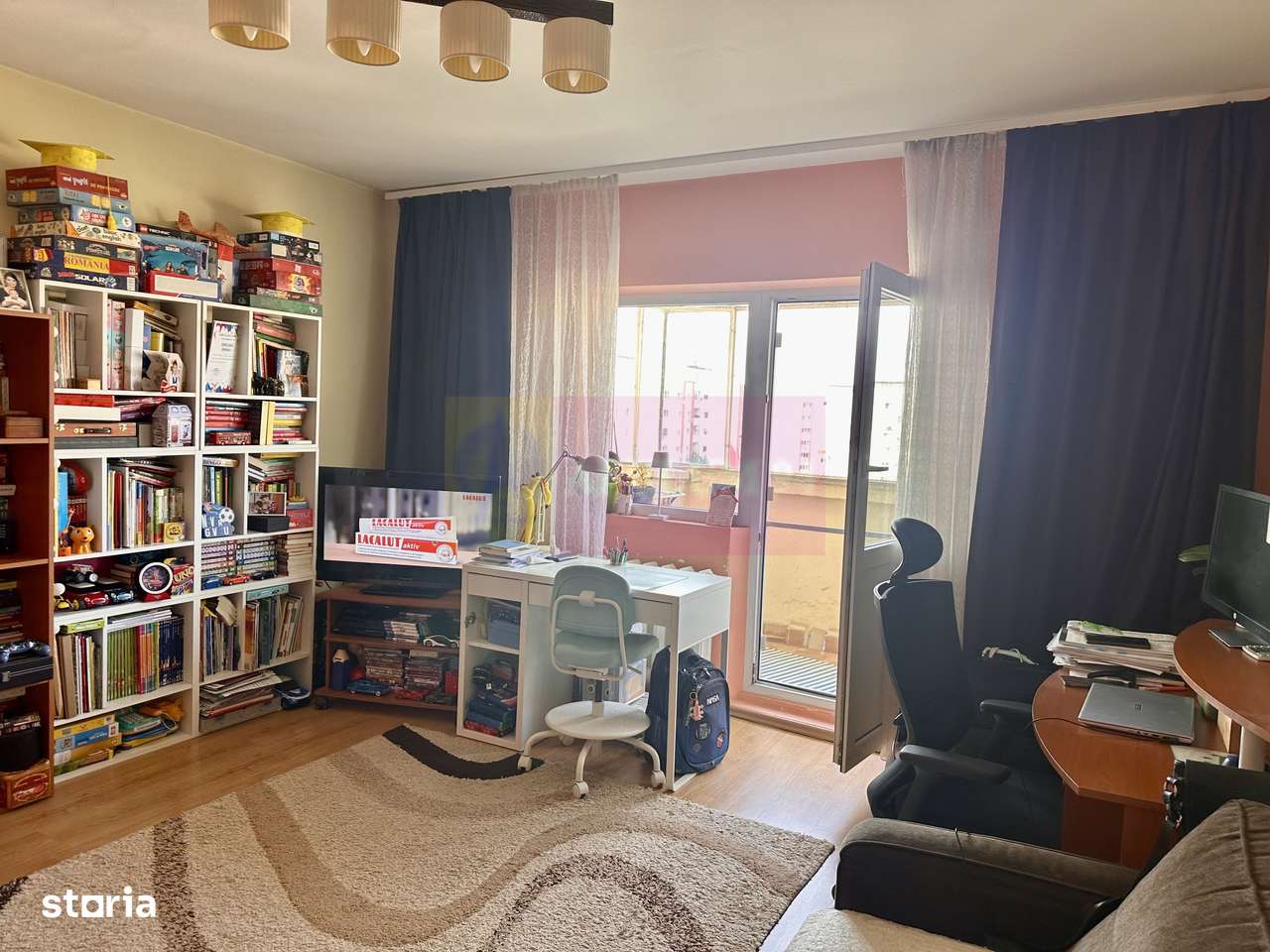 2 camere de vanzare Sebastian - Novaci-0