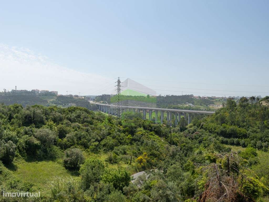 Moradia V4 a 3km de Leiria-27