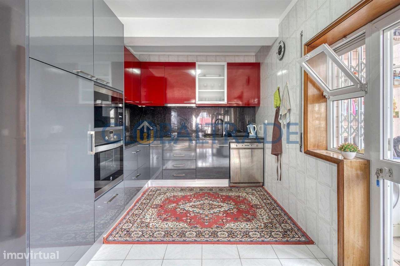 Apartamento T2 em Baguim do Monte-3