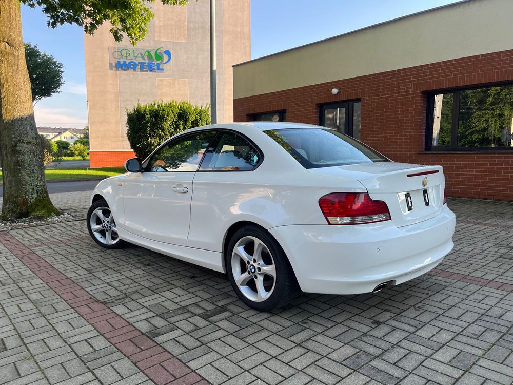 BMW 1 Series E81/E87 118d 2010