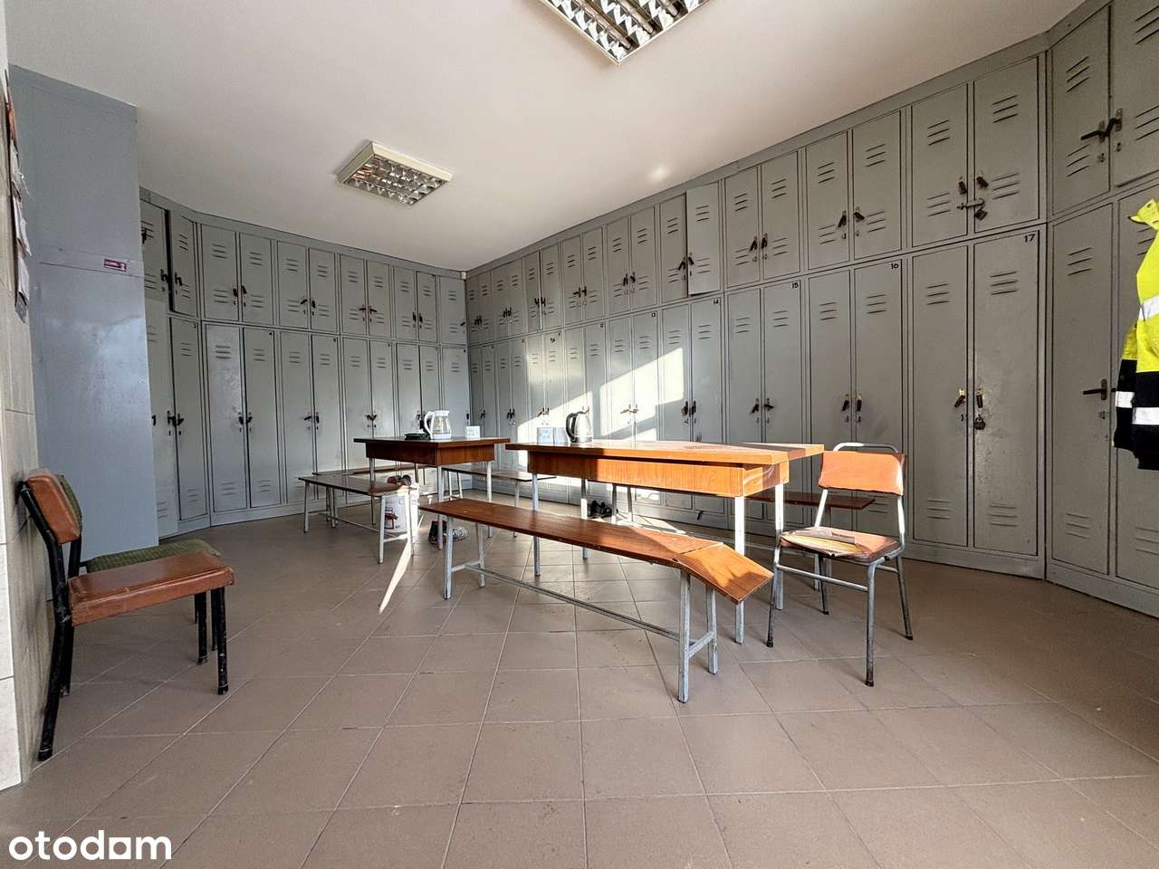 Hala z zapleczem socjalno-biurowym w Inowrocławiu-15