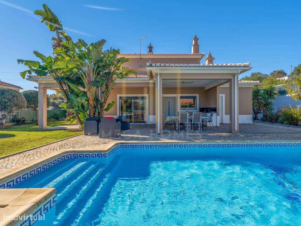 Moradia Isolada T3, com piscina, inserida em lote de 940m2, em Mexi...-45