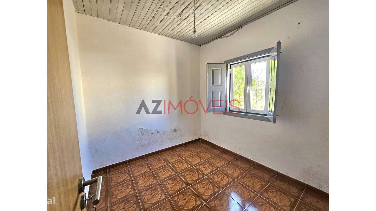 Moradia Rústica T2+1 Terreno com 3.480m2-18