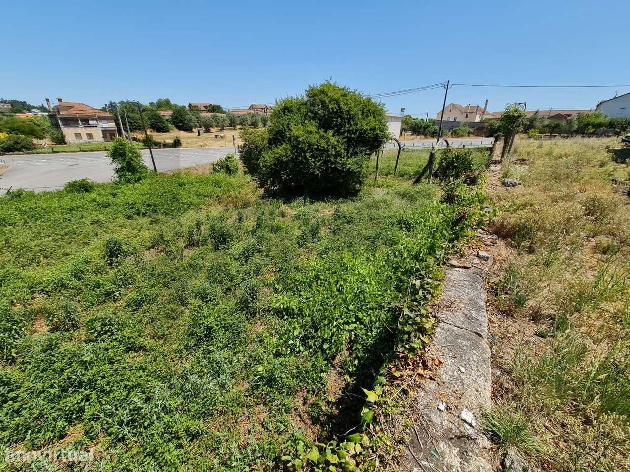 Moradia  com Terreno Urbano e Rústico  | 3.147 m2 |  Vimieiro, Santa C-54