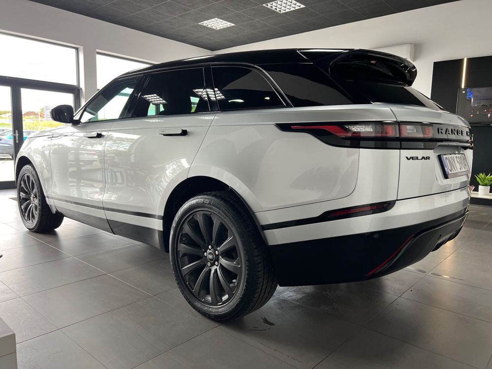 Land-Rover Range-Rover-Velar
