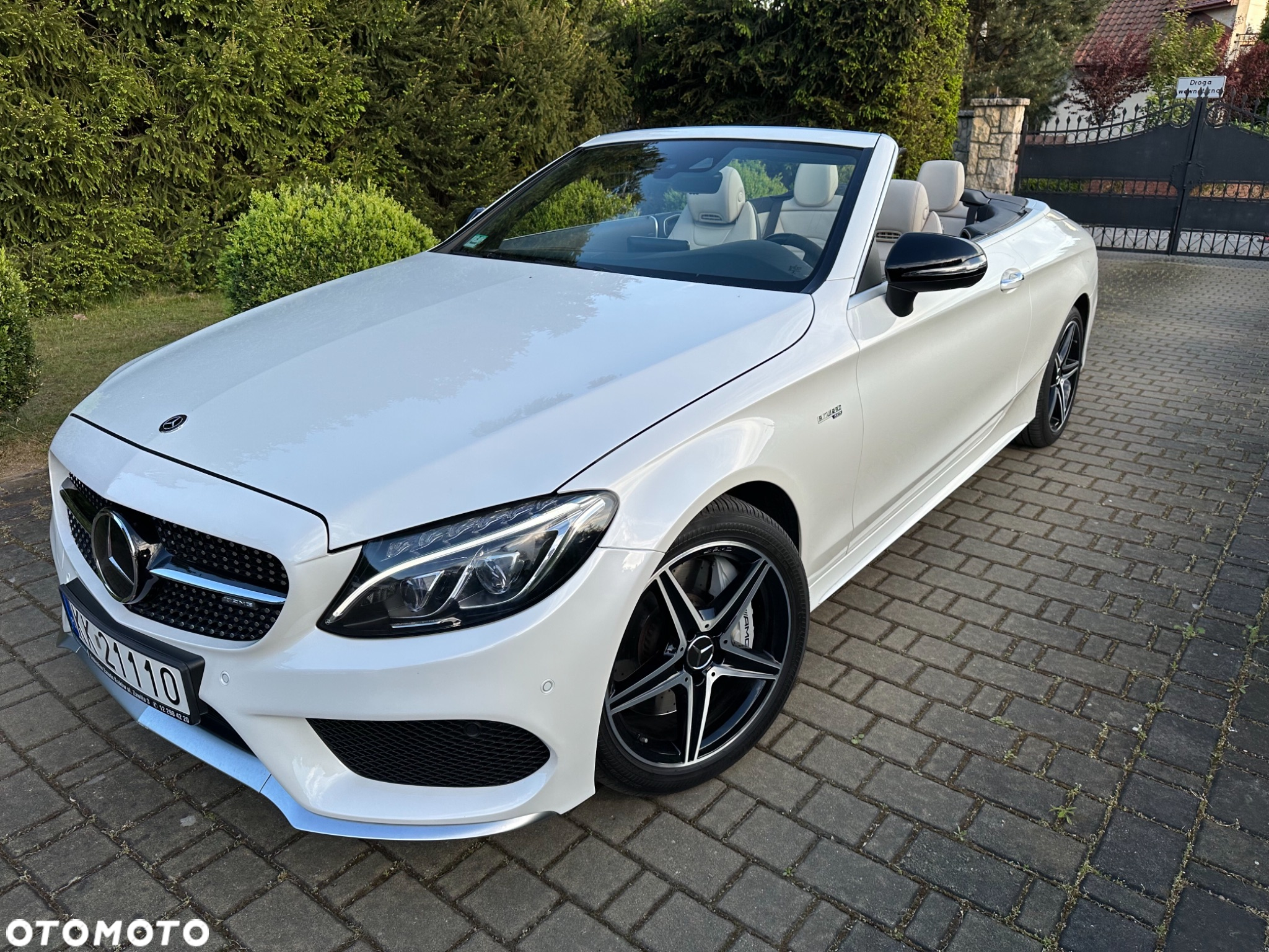 Mercedes-Benz Klasa C AMG 43 4-Matic Kabriolet - 23