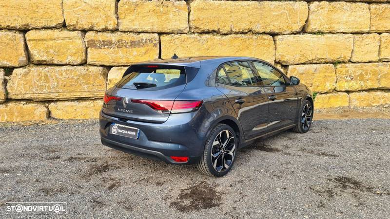 Renault Mégane 1.5 Blue dCi Intens EDC - 2