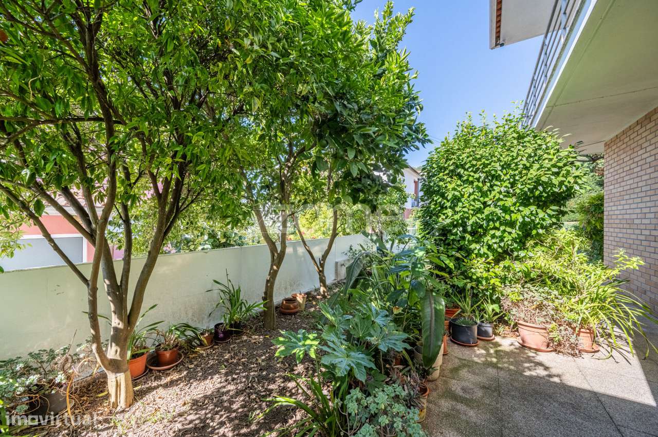 Moradia T4 com Jardim | Meadela-30