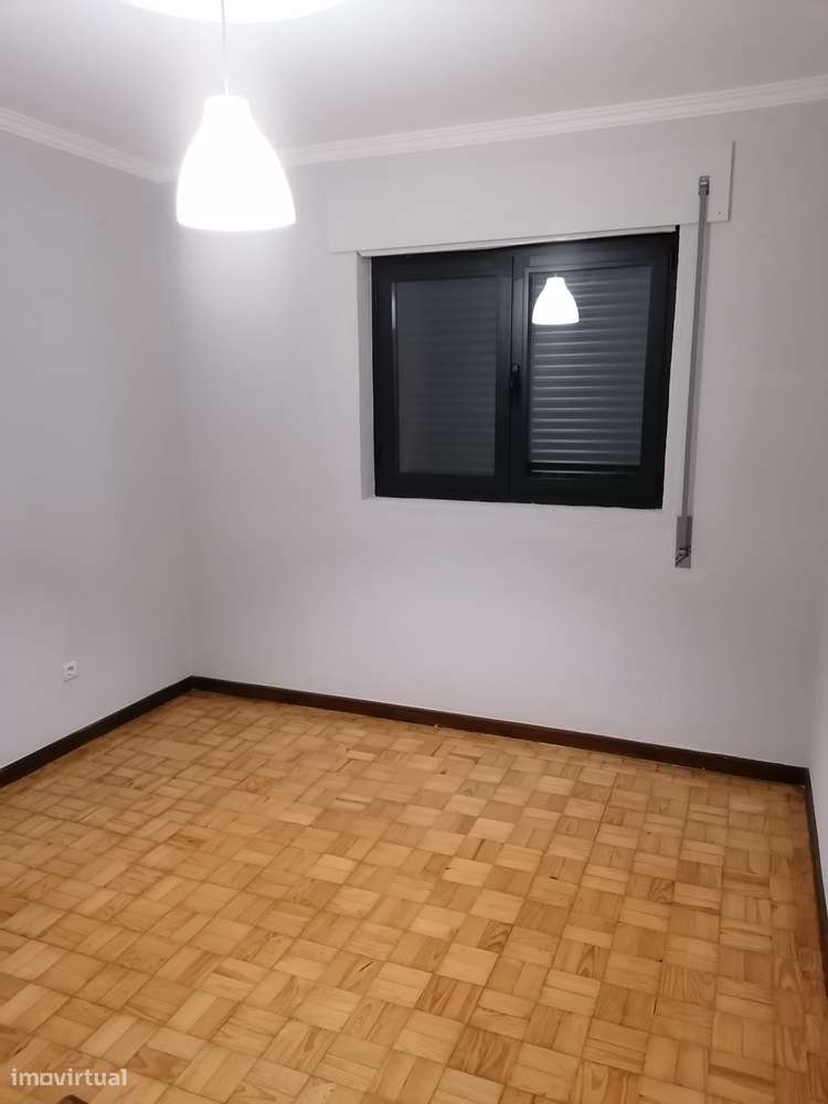 OPORTUNIDADE DE ARRENDAMENTO – Apartamento T3 c/garagem - Grande imagem: 5/8