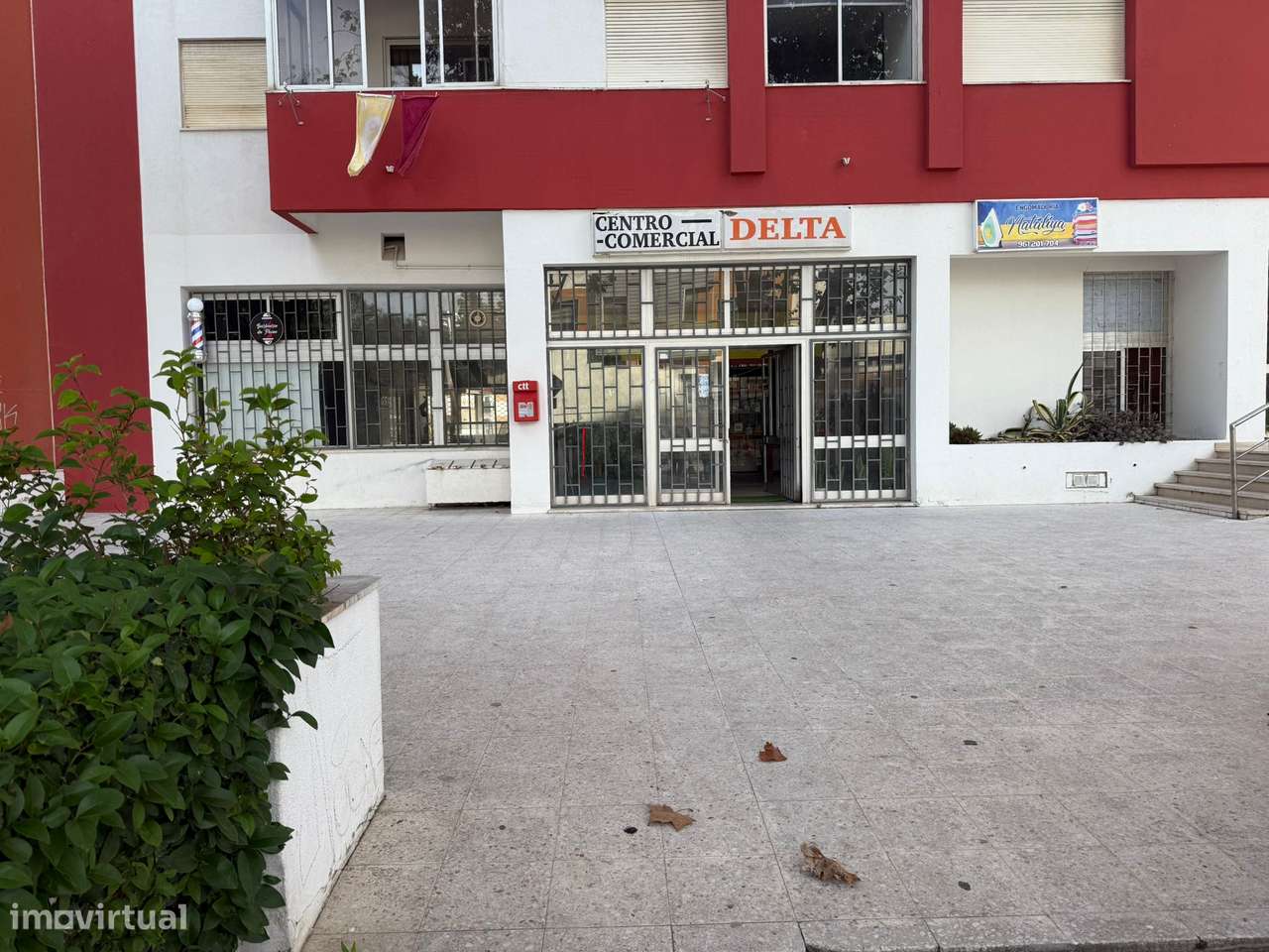 VENDE-SE LOJA BEM LOCALIZADA NA POVOA SANTA IRIA, BOM PREÇO-7