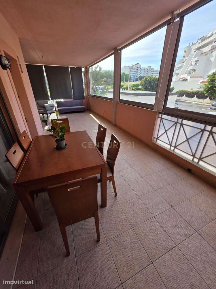 Apartamento T2+1 em Albufeira com Vista e Piscina Comum - Grande imagem: 5/36