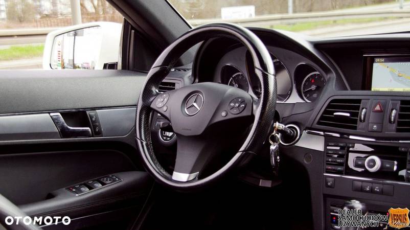 Mercedes-Benz Klasa E - 19