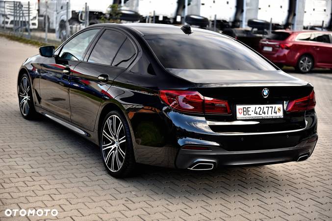 BMW Seria 5 540d xDrive M Sport sport - 30