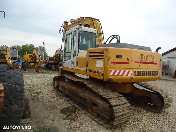 Dezmembrez excavator Liebherr 902 Litronic - 5