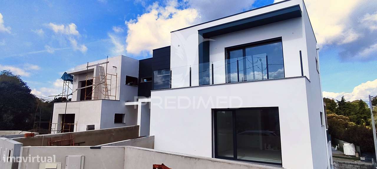 Moradia Geminada V3+1 - Grande imagem: 3/11