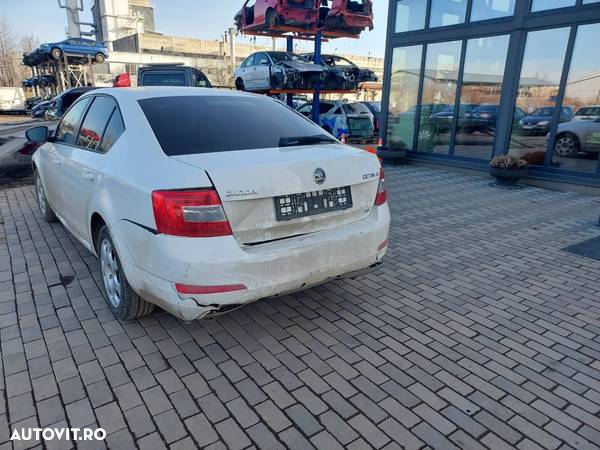 Dezmembram Skoda octavia 3 1.6 tdi clha an fabricatie 2013 - 4