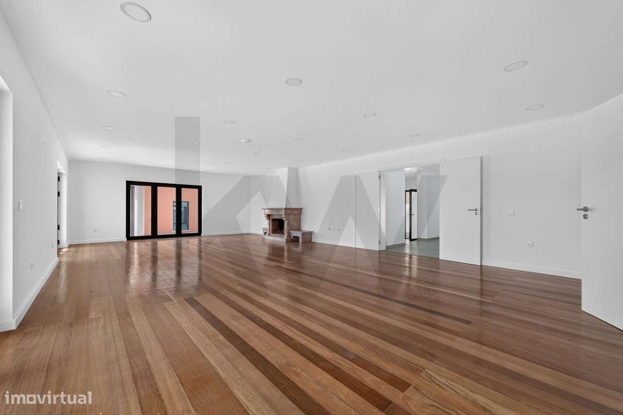 Moradia T5 com piscina e mais de 8.000 m2 de terreno | Seramena, Sobra-29