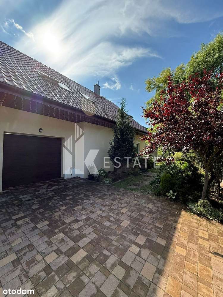 WYJĄTKOWY DOM W DOŁUJACH PRZY LESIE, DZIAŁKA 866 m-18