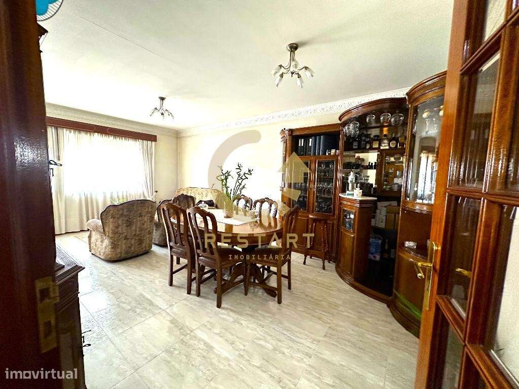 T2 em Andar/Moradia em Castêlo da Maia - Grande imagem: 4/33