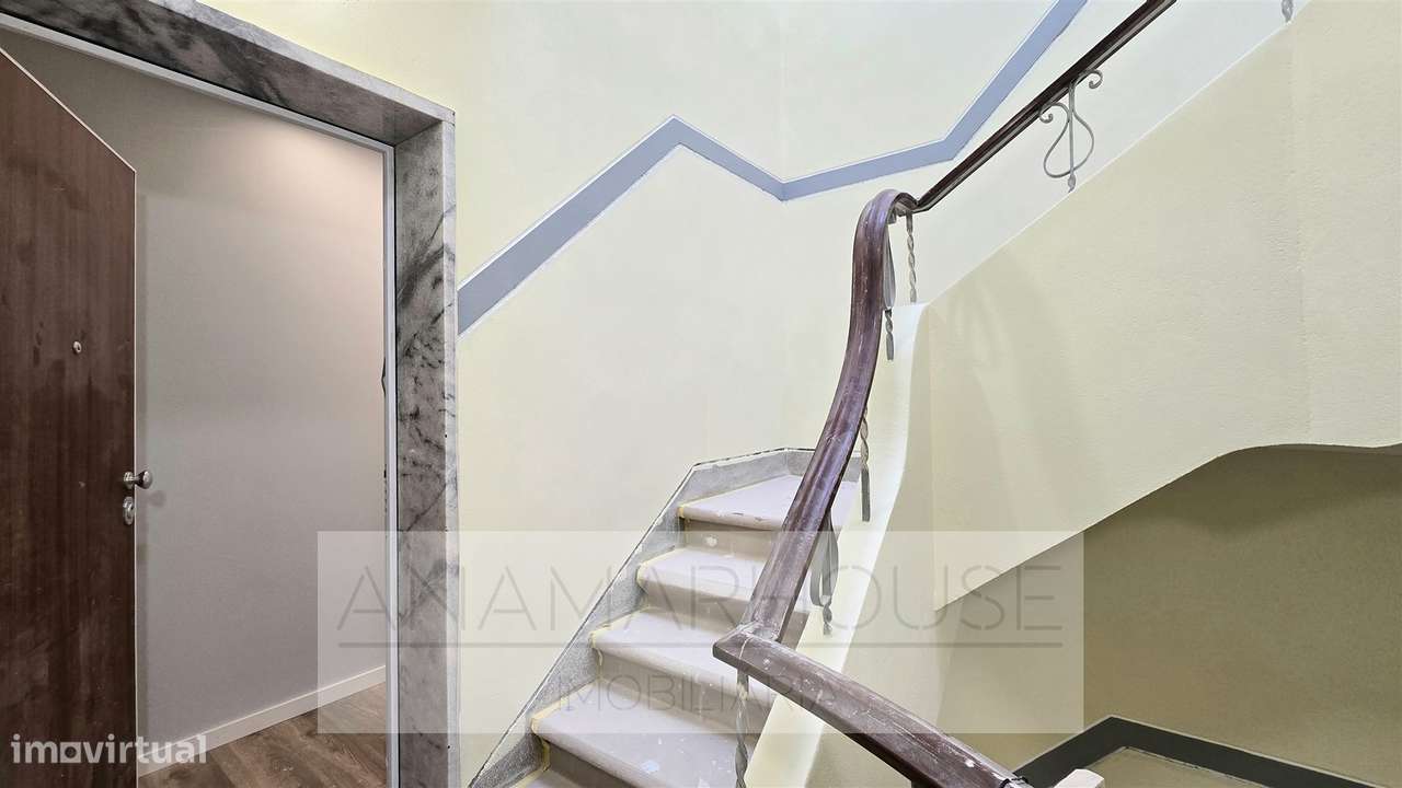 T1 Novo com Terraço | Prédio Reabilitado | Próximo da Estação da Amado - Grande imagem: 5/20