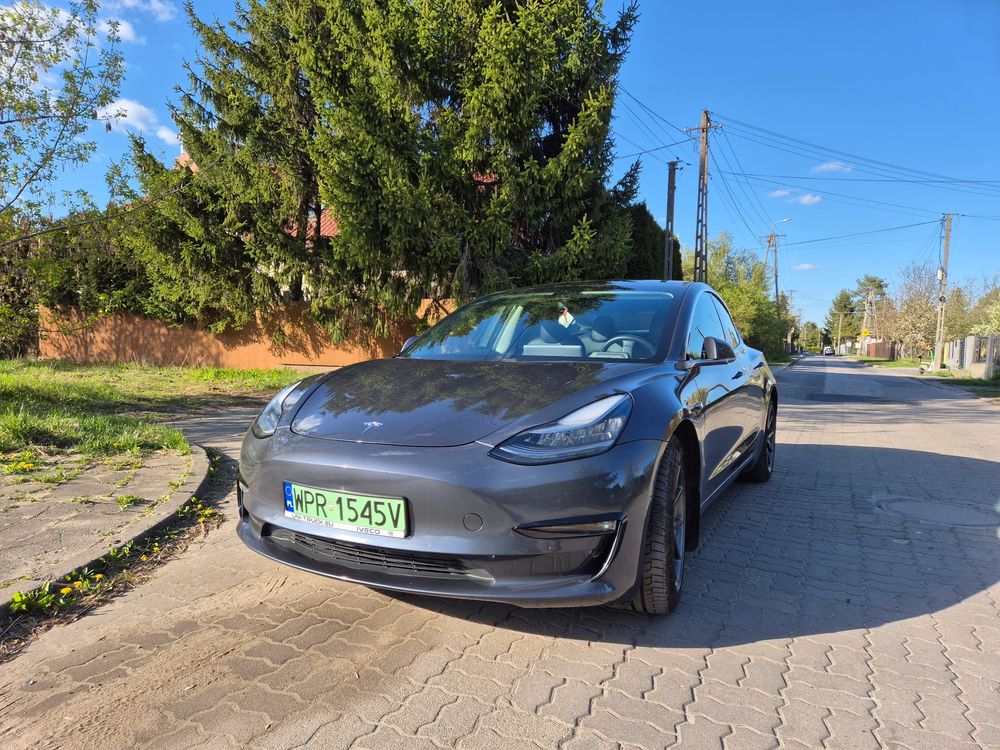 Tesla Model 3 Long Range AWD 2020