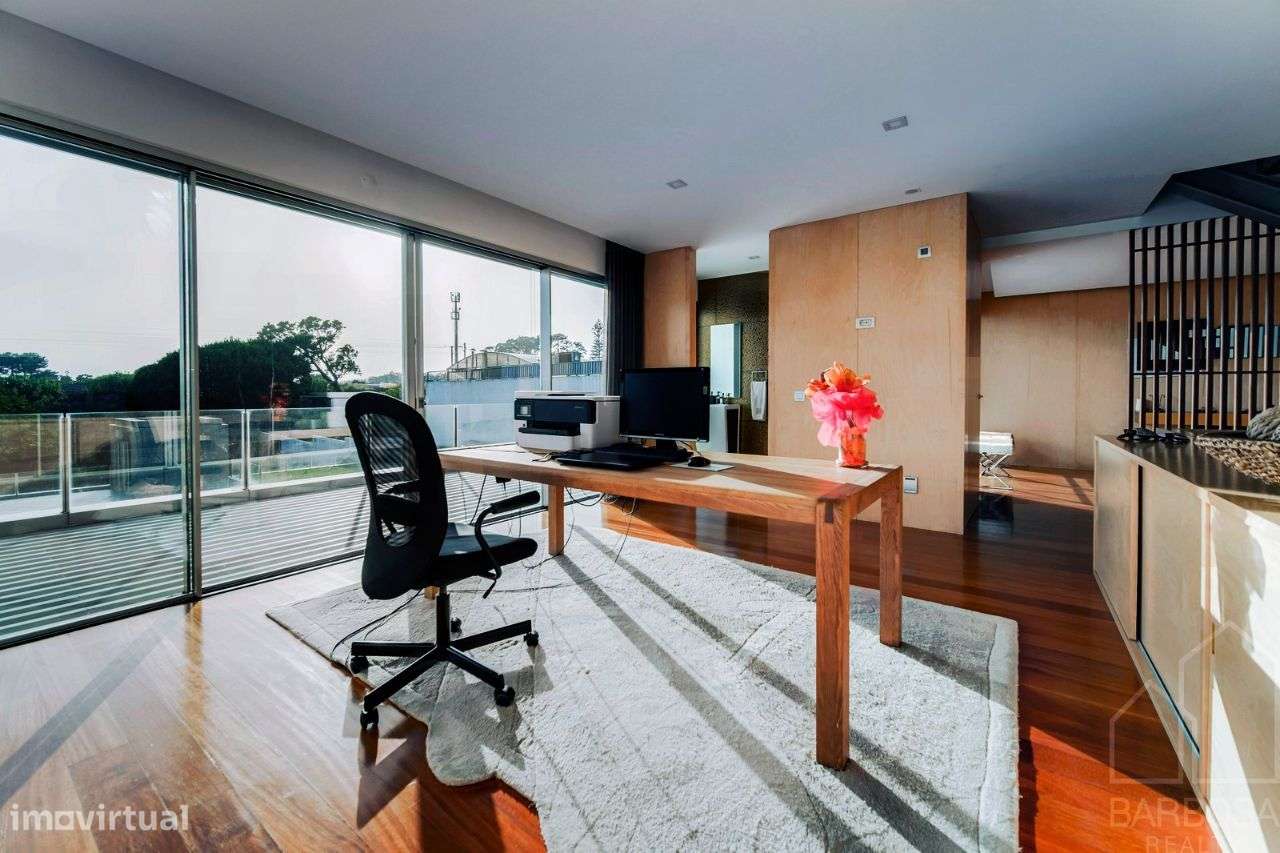 V.N.Gaia - Fantástica V4 (4 suites) c/430m2, piscina - Lote c/1370m2-8