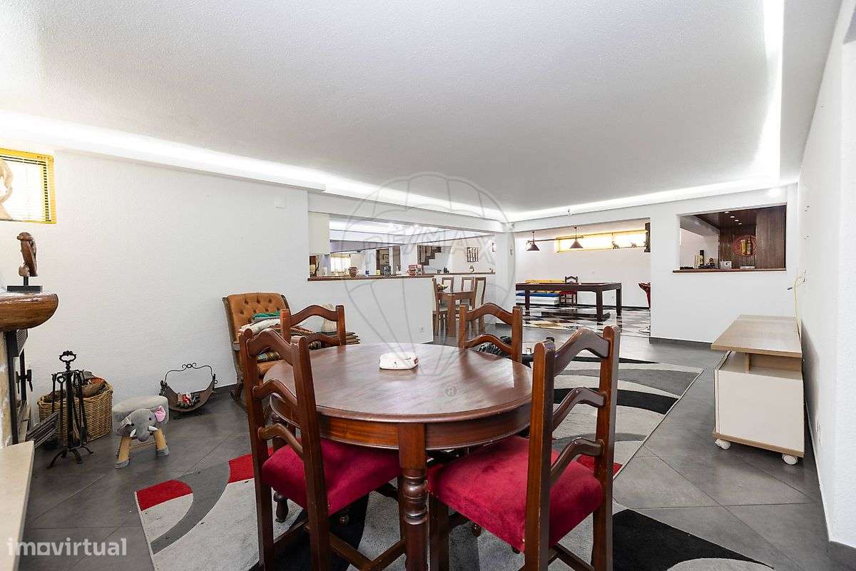 Moradia T4 para venda-35