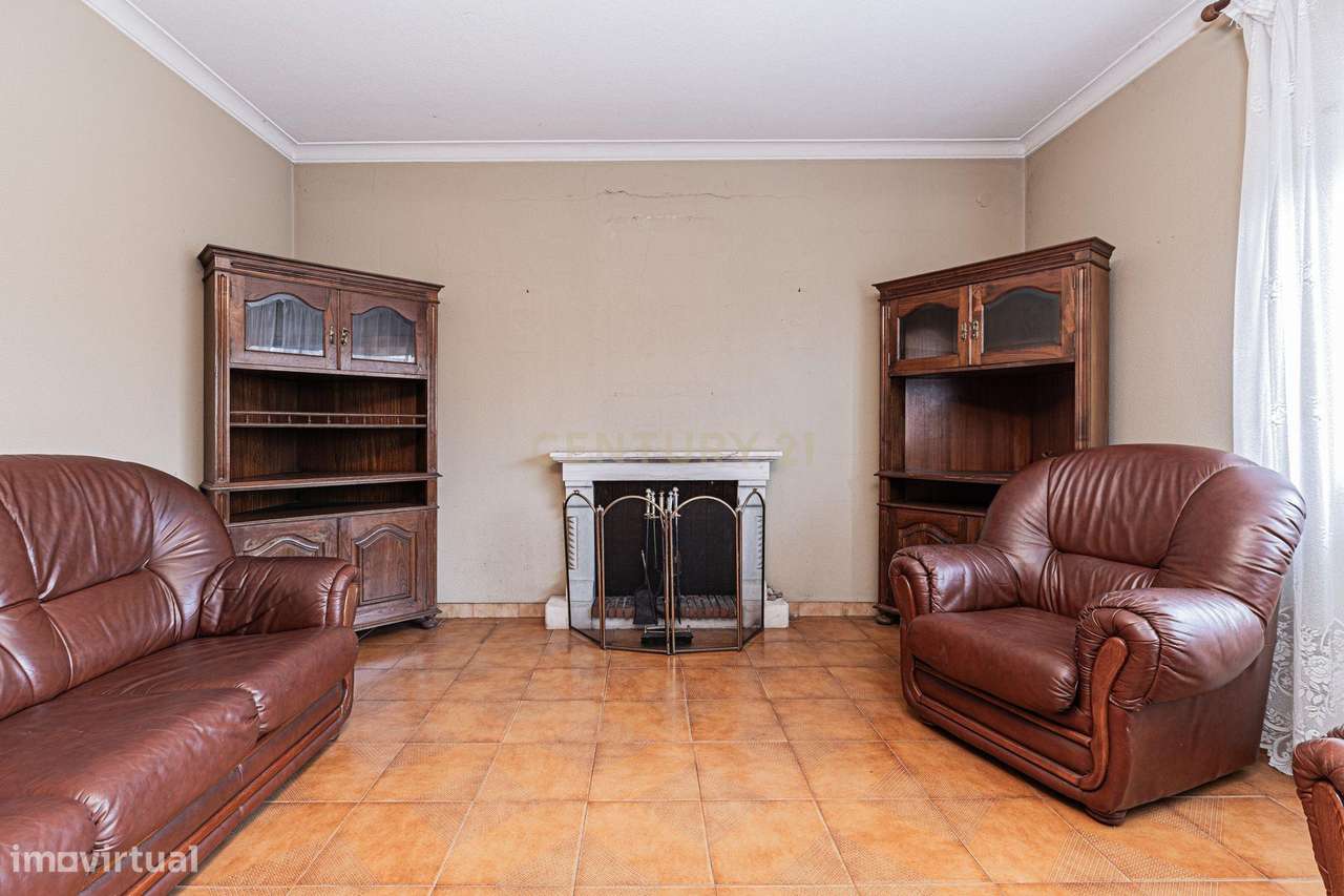 Excelente Moradia T3+4 em Fernão Ferro duas garagens - Grande imagem: 4/30