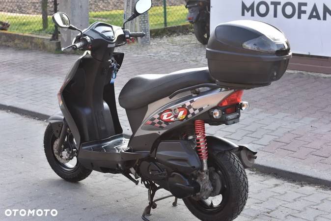 Kymco DJ - 15