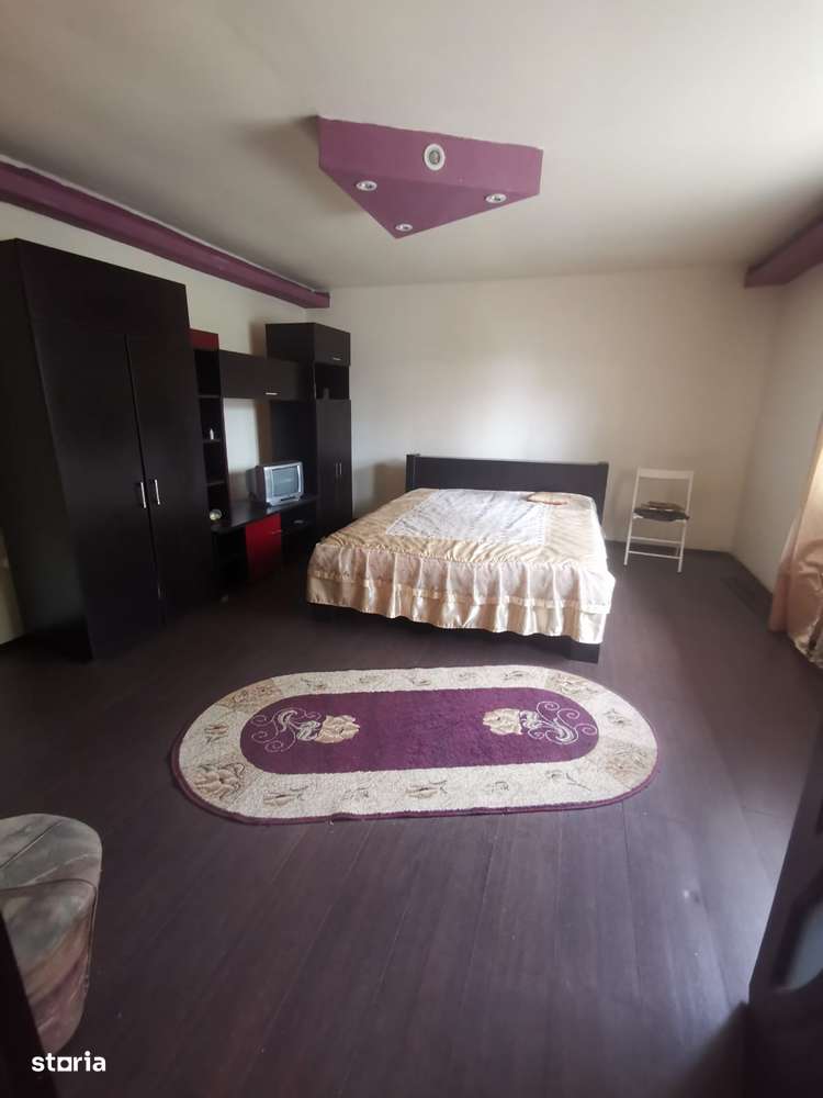 Casa cu 3 camere Com Ungra-3