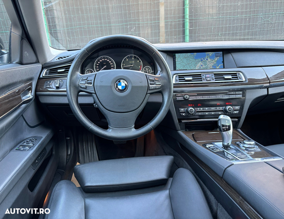 BMW Seria 7 730d Aut. - 5