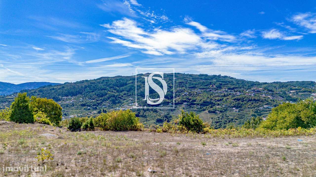 TERRENO RÚSTICO COM ANEXO AGRÍCOLA  – MESQUINHATA, BAIÃO - Grande imagem: 2/37