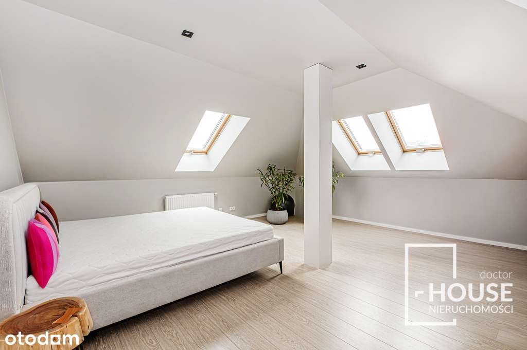 Dom marzeń przy lesie – przestrzeń, cisza, komfort-12