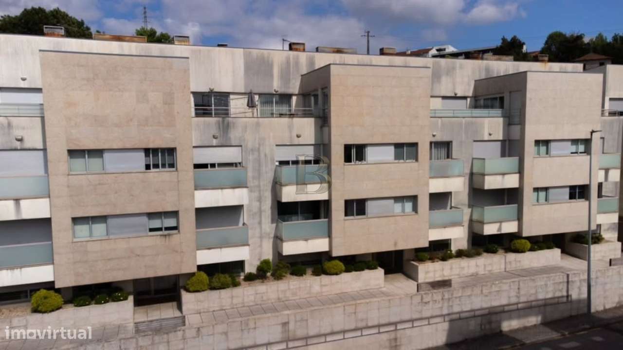 Apartamento T3 Venda em Azurém,Guimarães-0