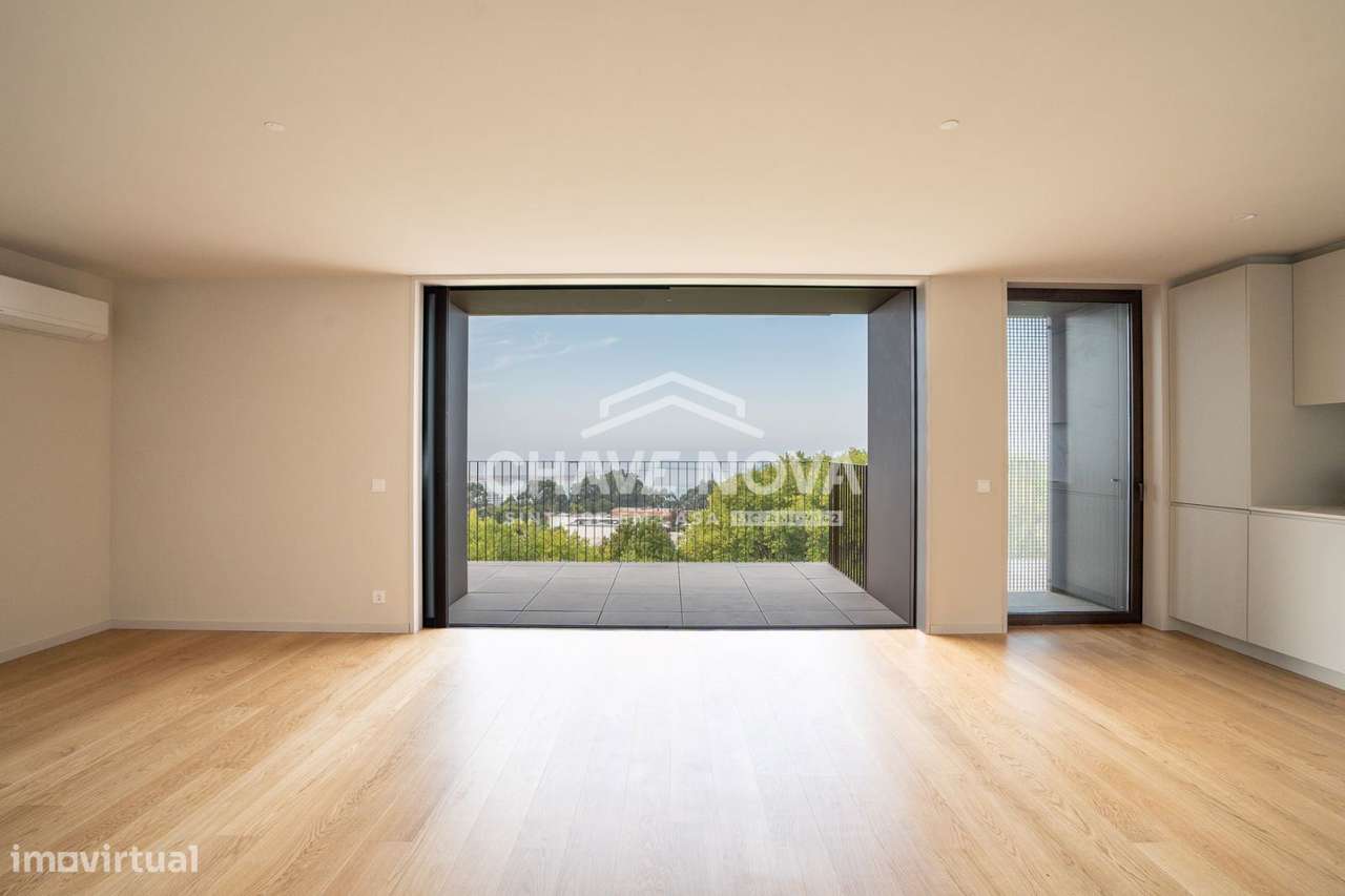 T4 c/ Vistas p/ a Foz do Douro, em Vila Nova de Gaia - Grande imagem: 5/24