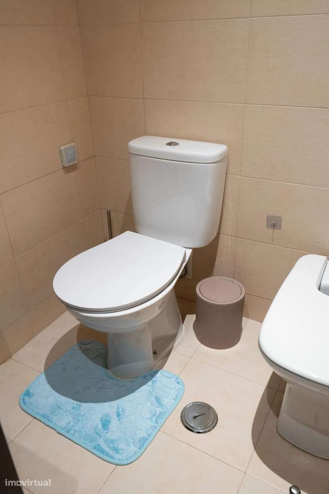 Apartamento à venda na Rua Sebastião e Silva, Santo António dos C.-12