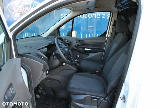 Ford Transit Connect - 9