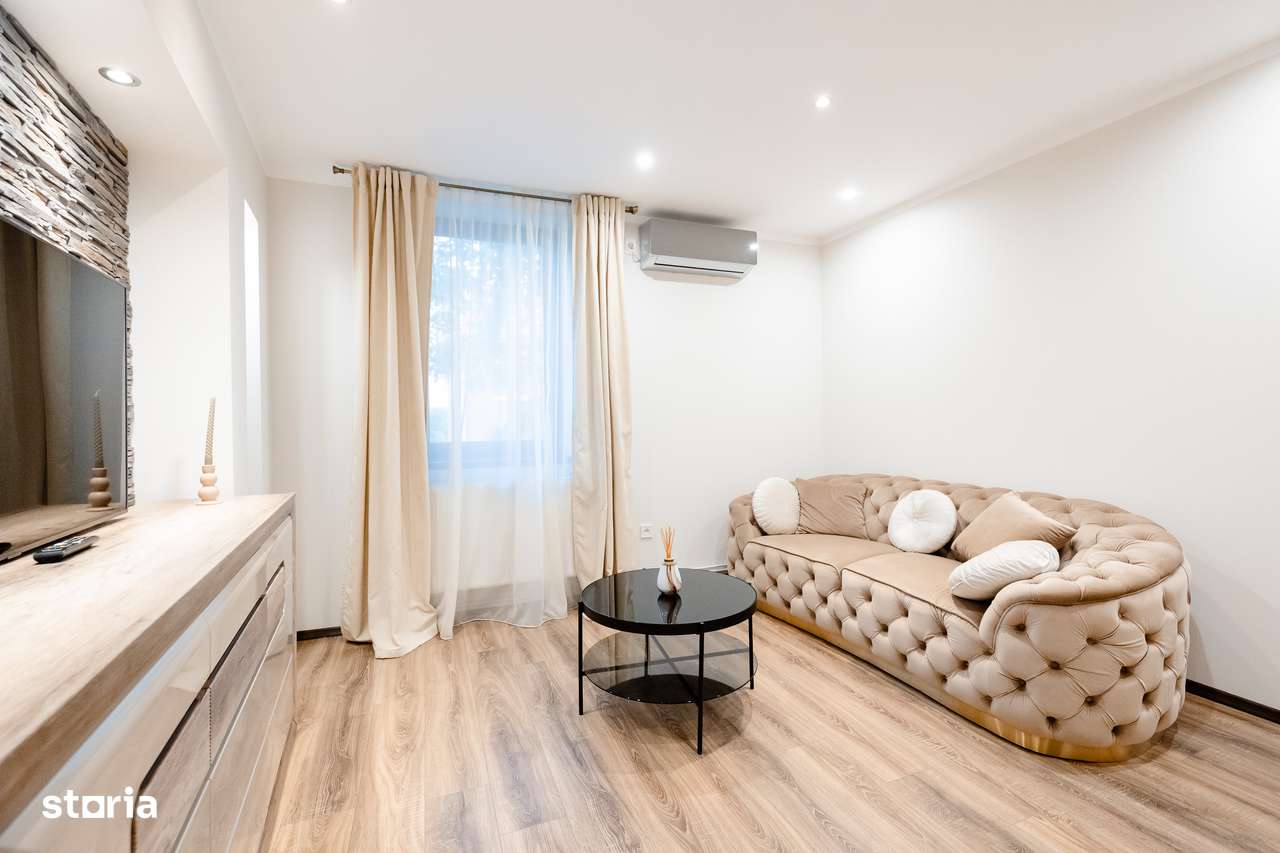 Apartament deosebit 3 camere, etaj 1, termoteca - central - Imagine principală: 2/7