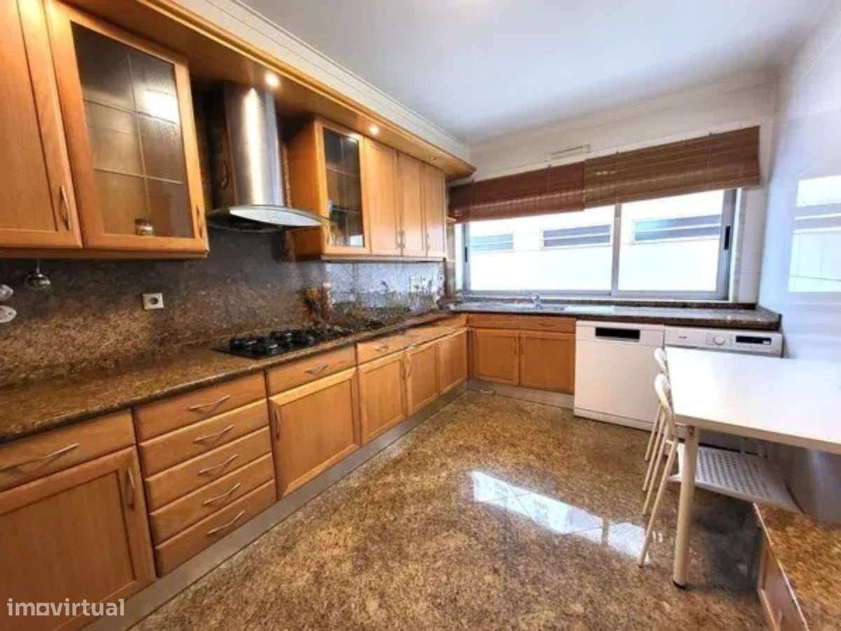 Apartamento T4 Venda em Parque das Nações,Lisboa-53