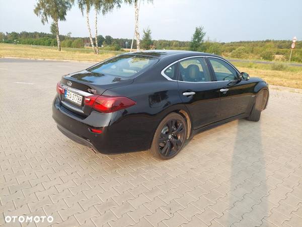 Infiniti Q70 2.2d Premium Executive - 3