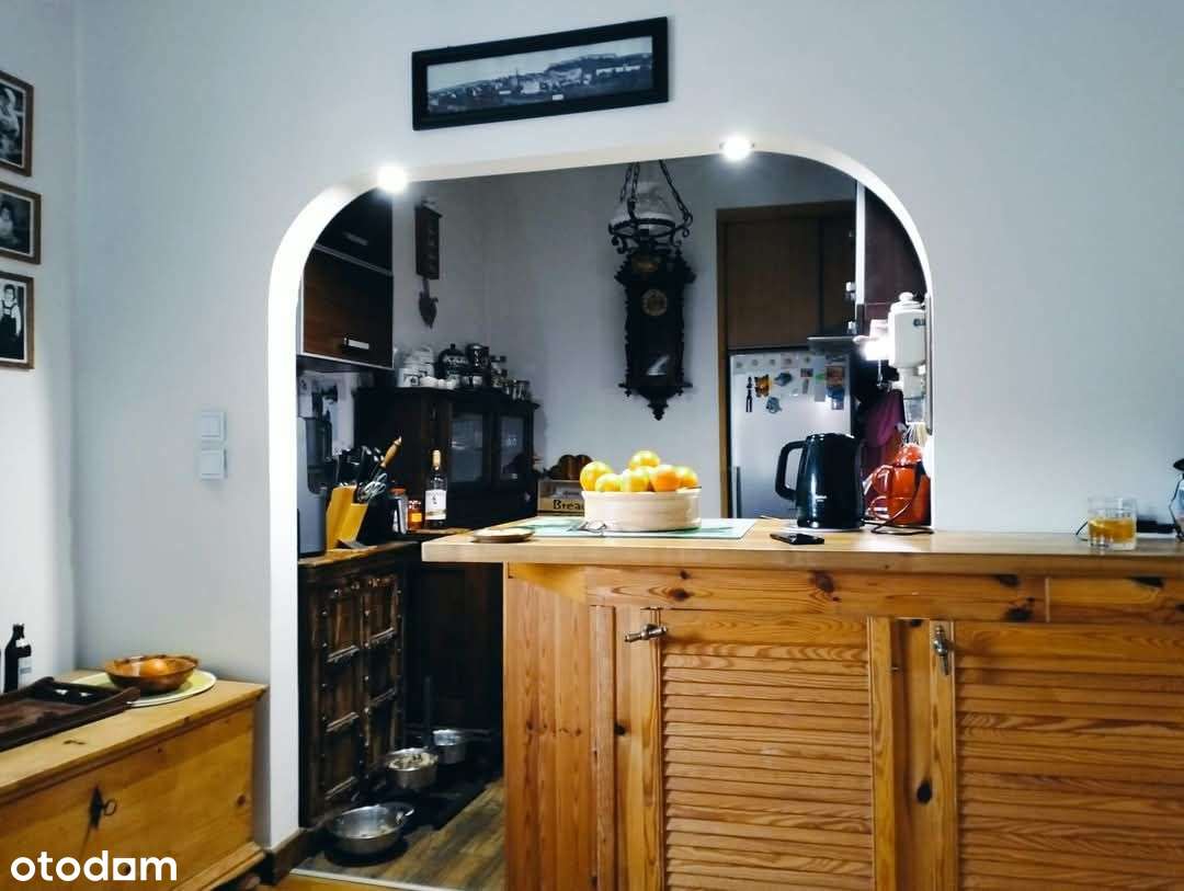 Dwupoziomowe mieszkanie w centrum Nowej Rudy Z GARAŻEM - Pełny obrazek: 4/9